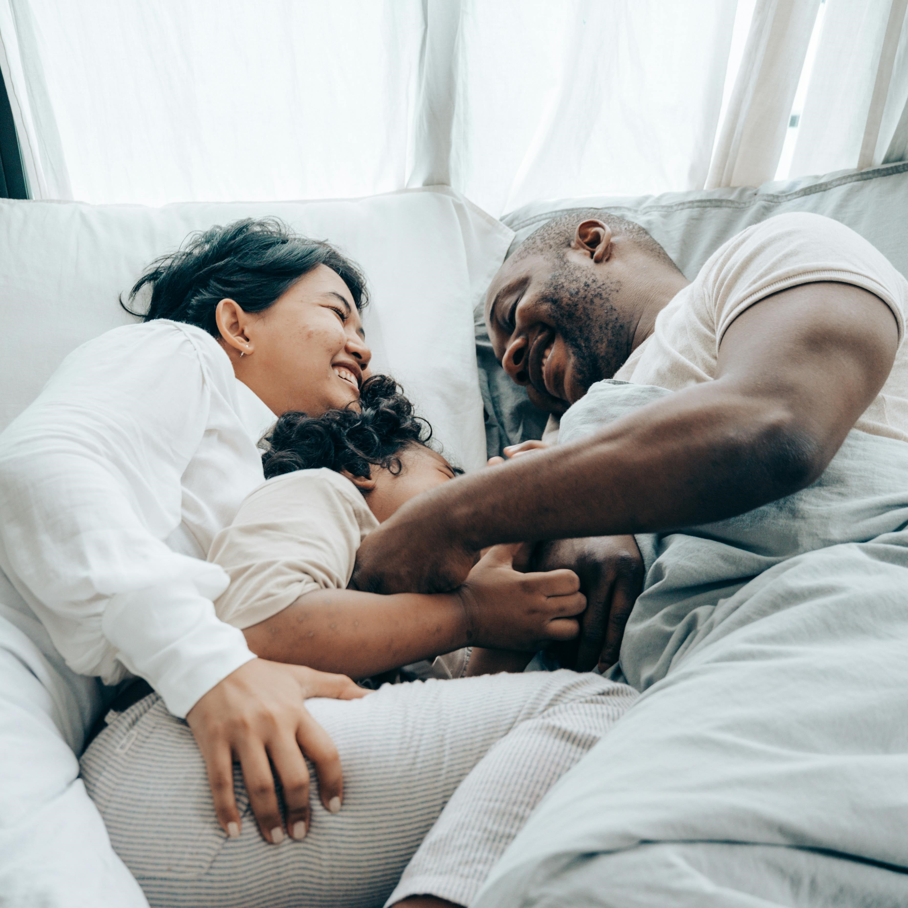 filtered showerhead and bamboo pillowcase wellness set